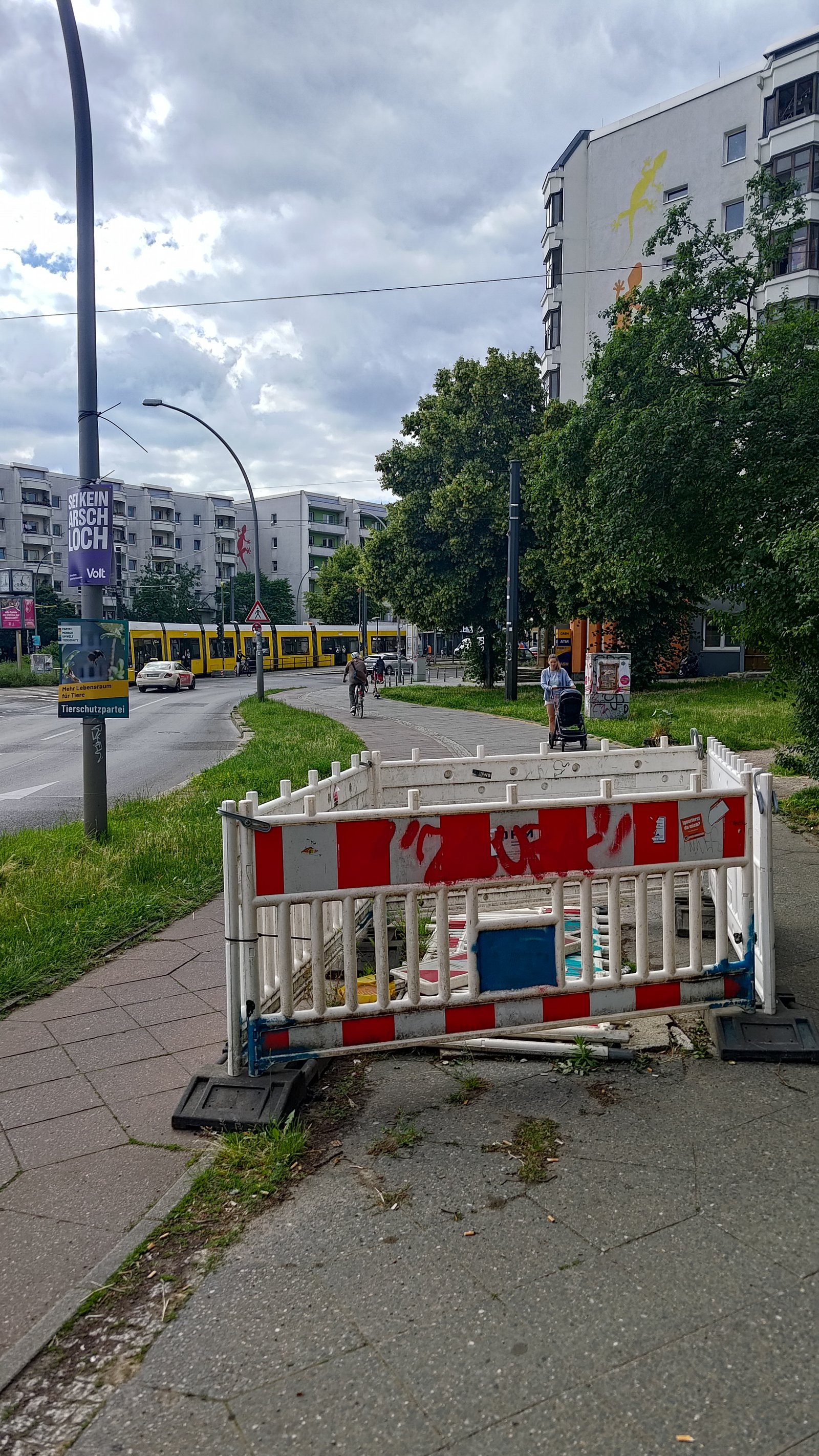 Vertical Limit (The Tram Line)